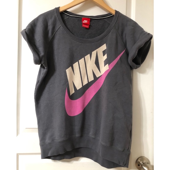 Nike Sweaters - NIKE GRAY SHORT SLEEVE SWEATER PINK SWOOSH SZ L
